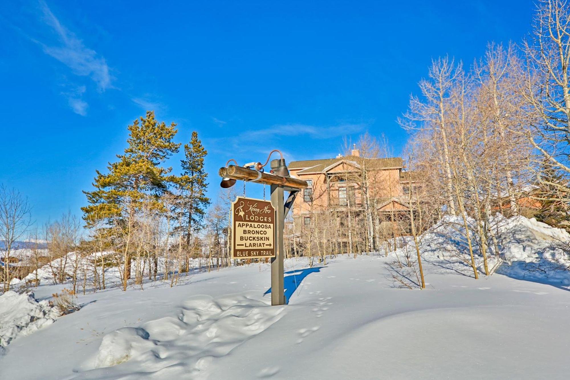 Kicking Horse Lodges 3-202 格兰比 外观 照片